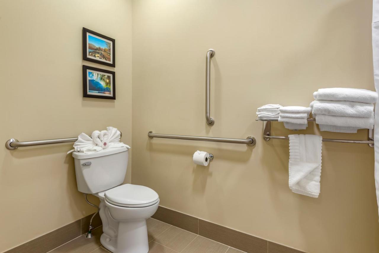Comfort Inn Brewster Exterior foto